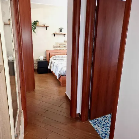 Domus Livio, 7 Min Fco Airport, Free Wifi, Garden Apartment, 2 Tv Hd דירה פיומיצ'ינו