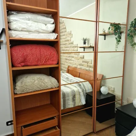 Domus Livio, 7 Min Fco Airport, Free Wifi, Garden Apartment, 2 Tv Hd פיומיצ'ינו