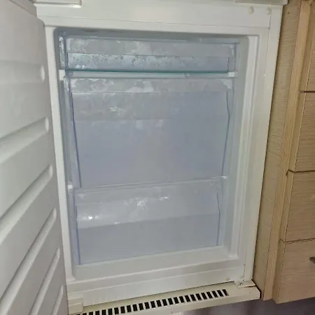 Domus Livio, 7 Min Fco Airport, Free Wifi, Garden Apartment, 2 Tv Hd דירה פיומיצ'ינו
