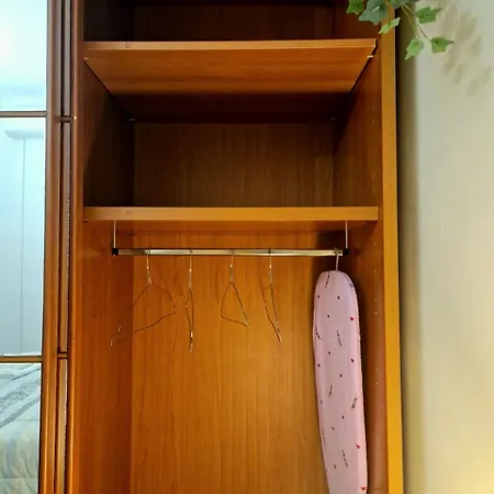 Domus Livio, 7 Min Fco Airport, Free Wifi, Garden Apartment, 2 Tv Hd * פיומיצ'ינו