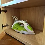 7 Min Airport, 15 Min Fiera Di Roma, Wifi, Garden, 2 Tv Hd * Fiumicino