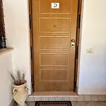 7 Min Airport, 15 Min Fiera Di Roma, Wifi, Garden, 2 Tv Hd *