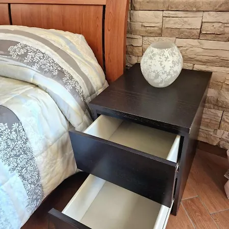 דירה 7 Min Airport, 15 Min Fiera Di Roma, Wifi, Garden, 2 Tv Hd
